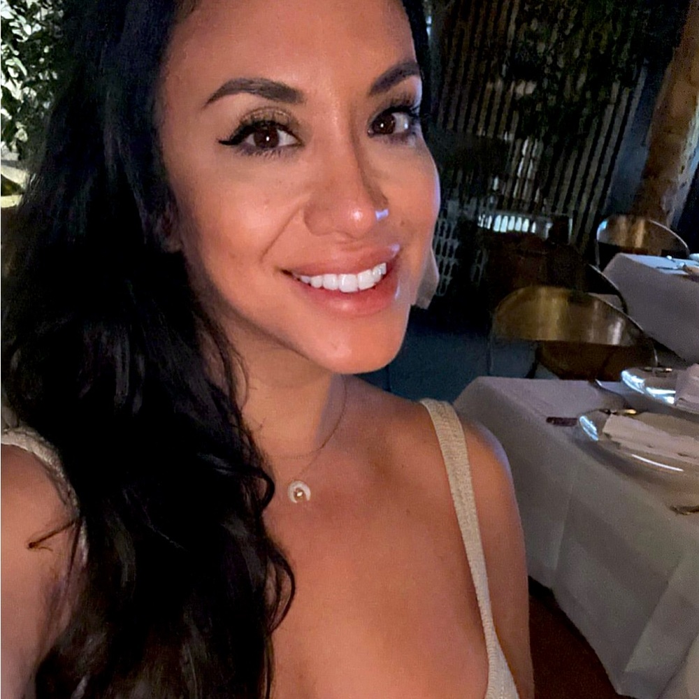 Meet your Posher, Maria